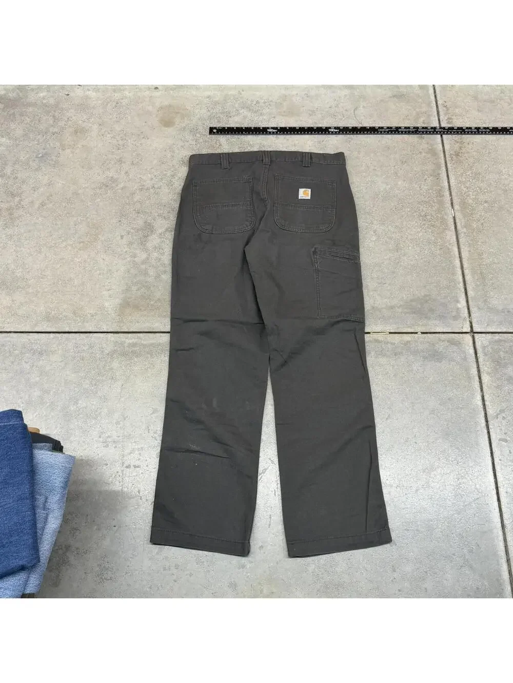 vintage carhartt dark brown relaxed baggy fit cargo pants size 34 x 32